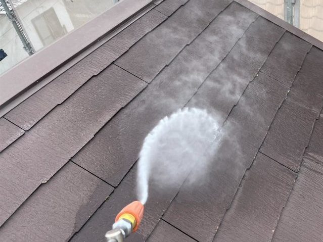 三木市の屋根の高圧洗浄